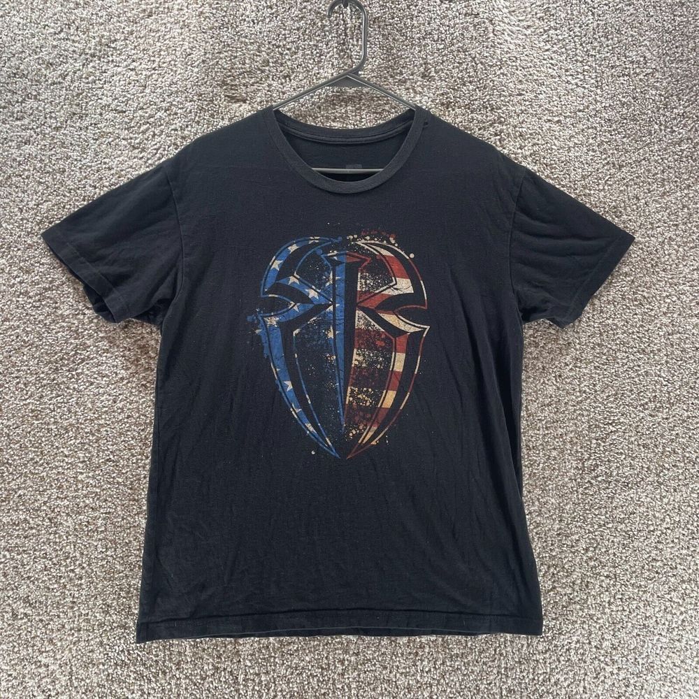 Roman Reigns Shirt Adult Medium Black Short Sleeve Cotton WWE Casual Mens Logo